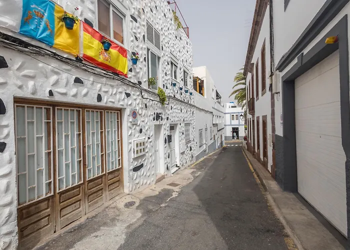 Botanic - Rooftop Solarium Agaete (Gran Canaria)